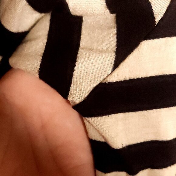 Living Doll Black Tan Knit Stretchy Stripe Cropped Long Sleeve Top Medium - Picture 4 of 7